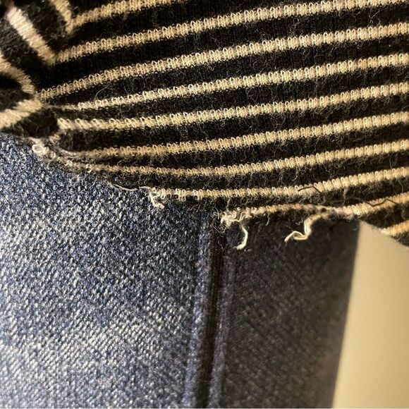 BP Deep V Neck Faux Wrap Draped Short Sleeve Striped Blouse Black White SZ Large - Picture 4 of 12